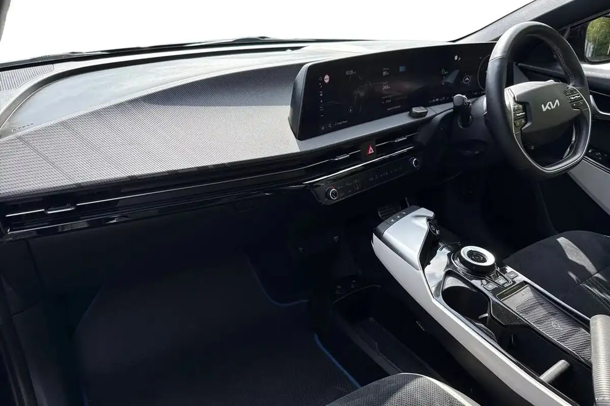 2021-kia-ev6-e-gt-line-225bhp-heat-pump-big-14