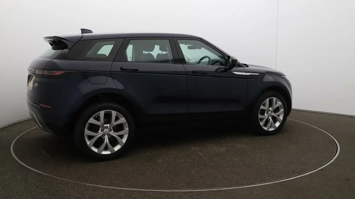 2021-land-rover-range-rover-evoque-15-p300e-se-big-43