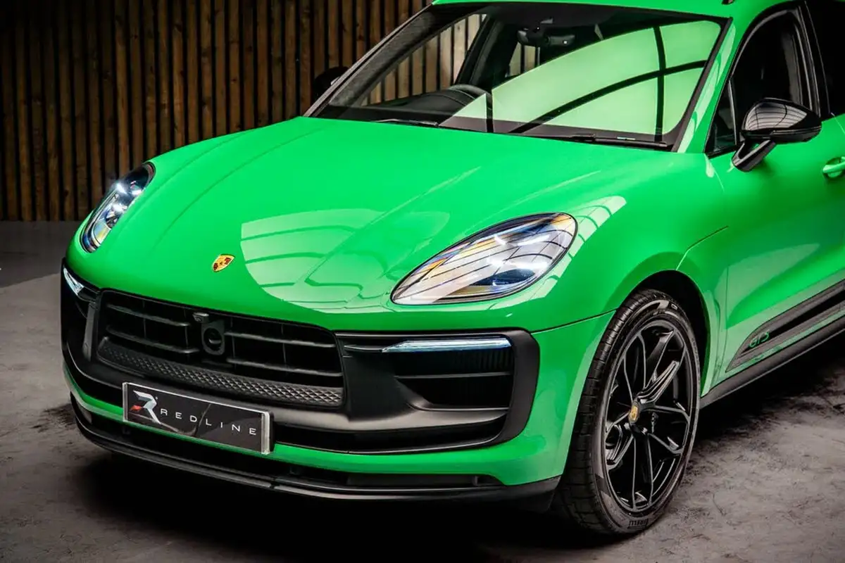 2024-porsche-macan-29-v6-gts-big-14
