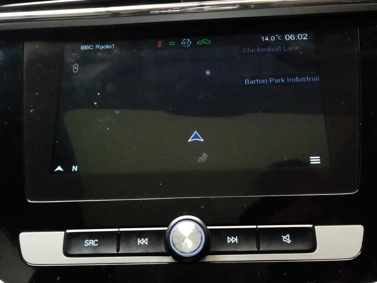 2021-mg-zs-suv-e-exclusive-ev-big-7