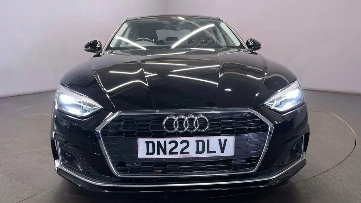 2022-audi-a5-20-35-tfsi-sportback-5d-big-18