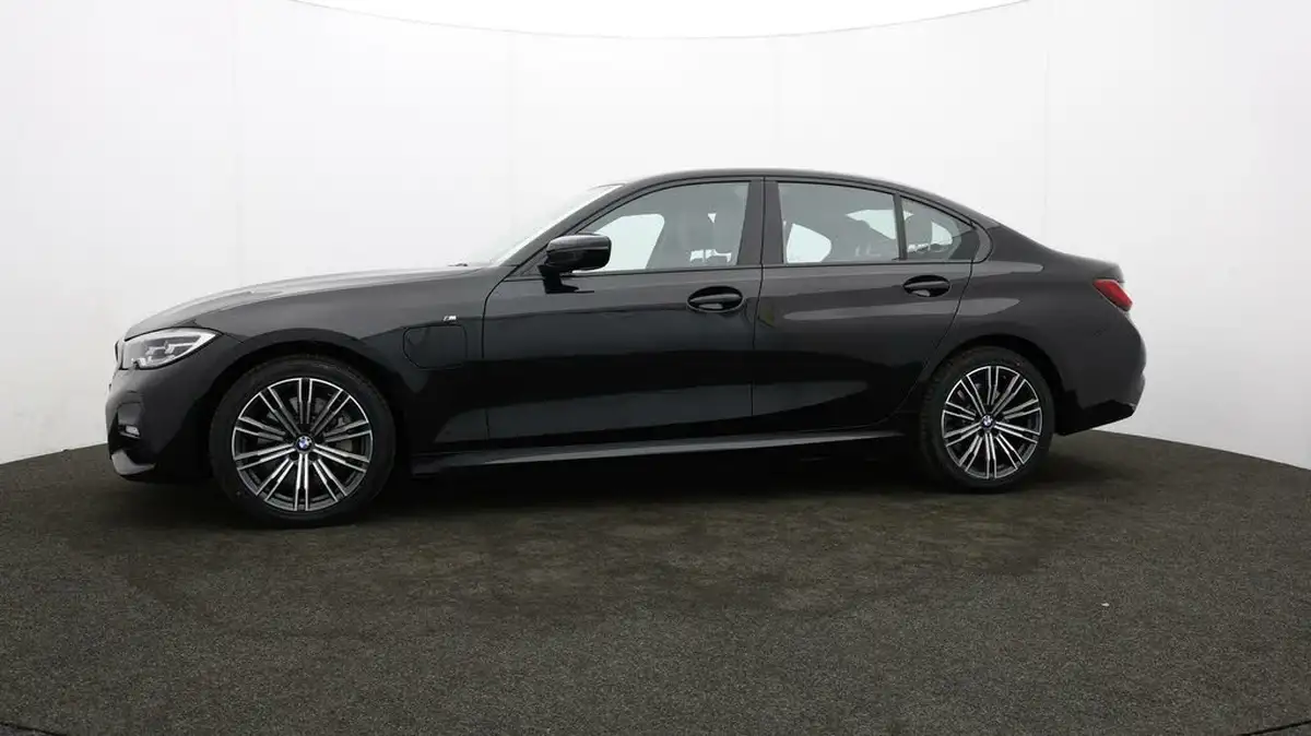 2019-bmw-3-series-20-330e-m-sport-plus-pack-big-58