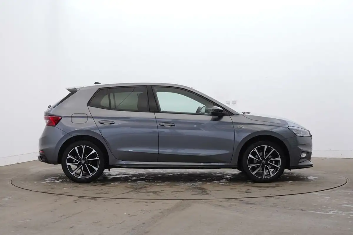 2025-skoda-fabia-15-tsi-monte-carlo-edition-big-4