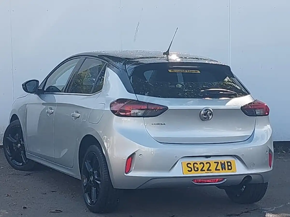 2022-vauxhall-corsa-12-turbo-elite-edition-big-1