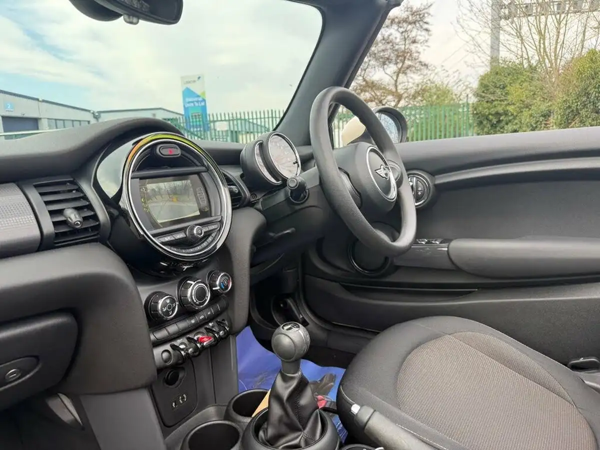 2017-mini-cooper-15-cooper-ss-convertible-2d-big-22