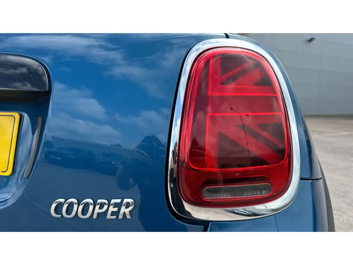 2022-mini-cooper-15-cooper-classic-premium-plus-hatchback-3d-auto-big-21