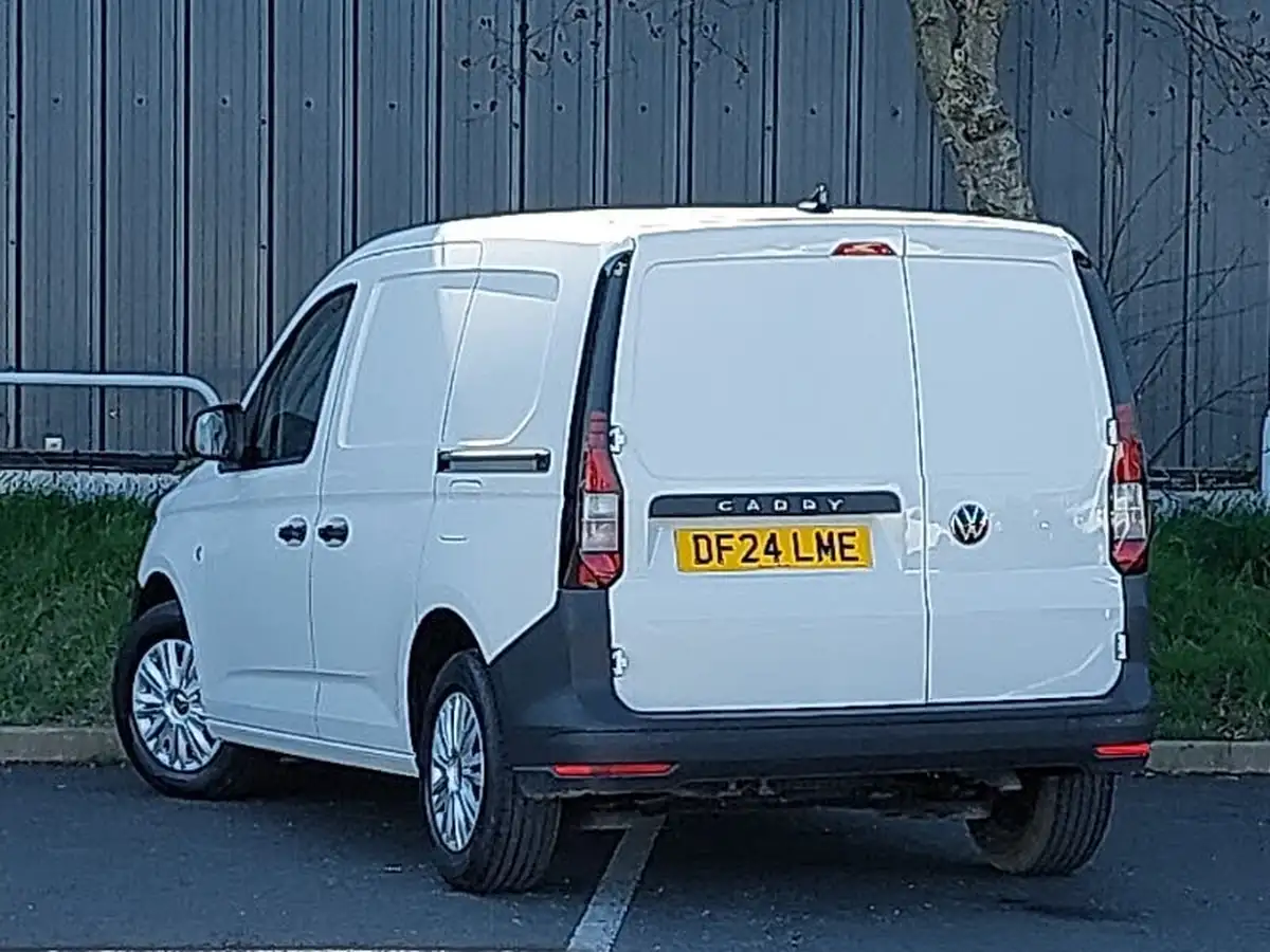 2024-volkswagen-caddy-20tdi-c20-cargo-commerce-big-1