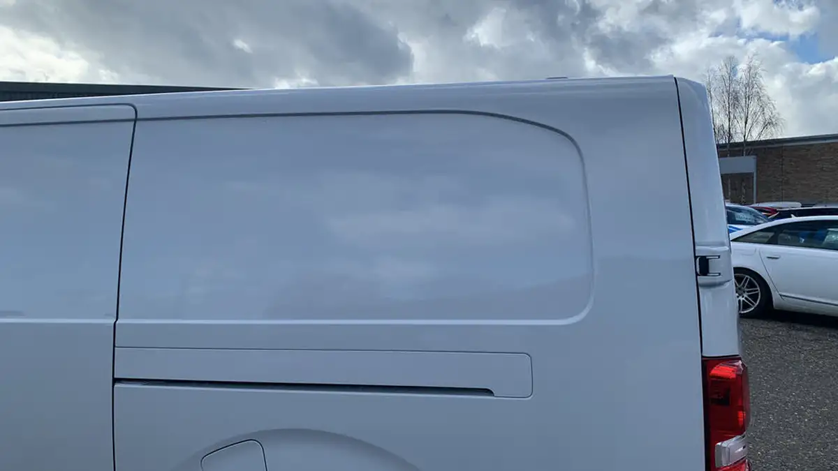 2024-peugeot-expert-20-bluehdi-professional-premium-long-1400-big-42
