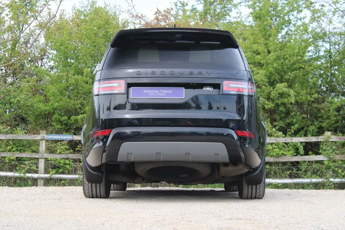 2019-land-rover-discovery-20-sd4-hse-big-48