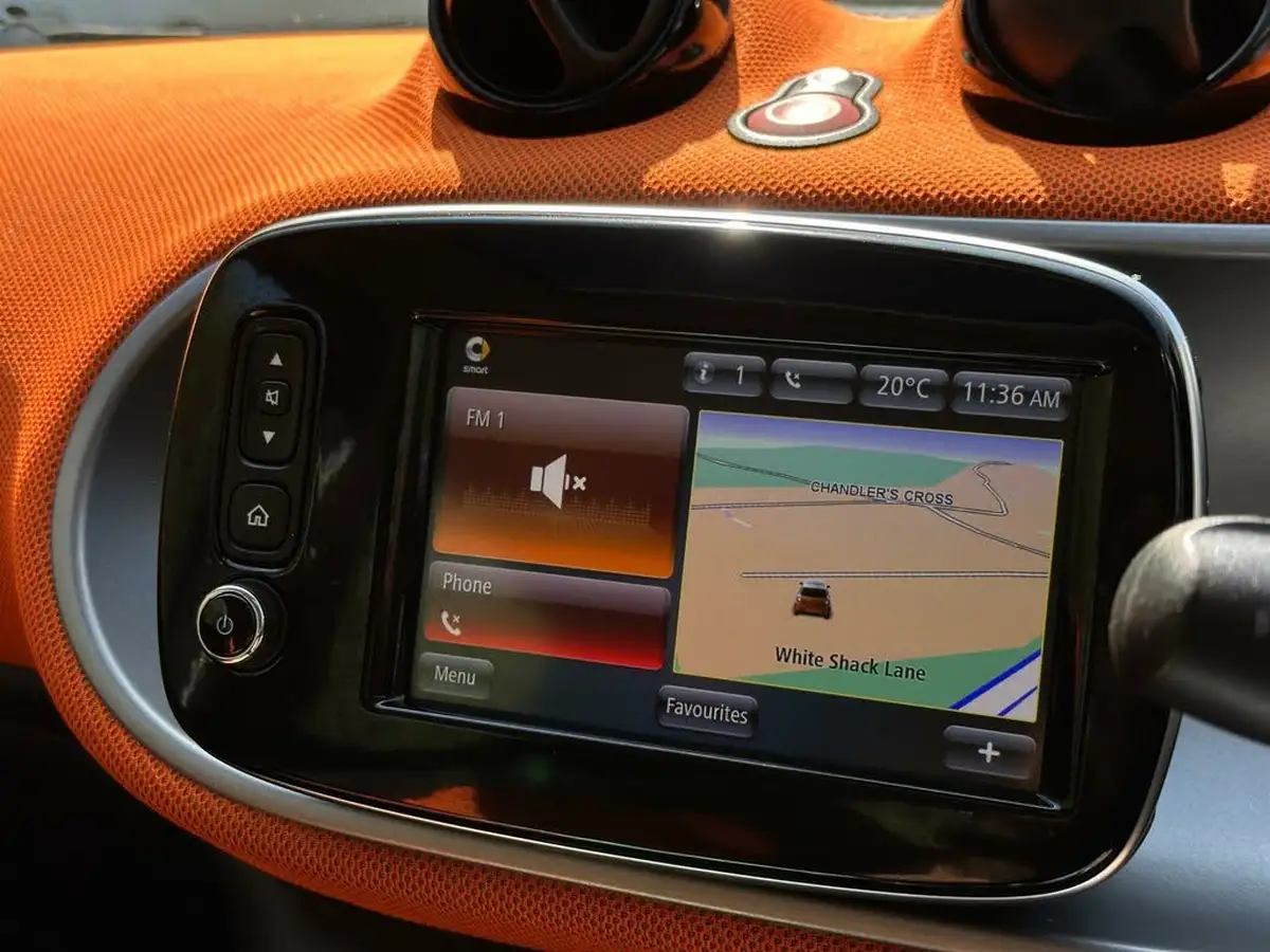2015-smart-forfour-09-edition-1-big-7