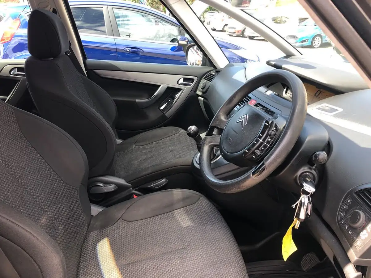 2008-citroen-c4-picasso-18-sx-big-7