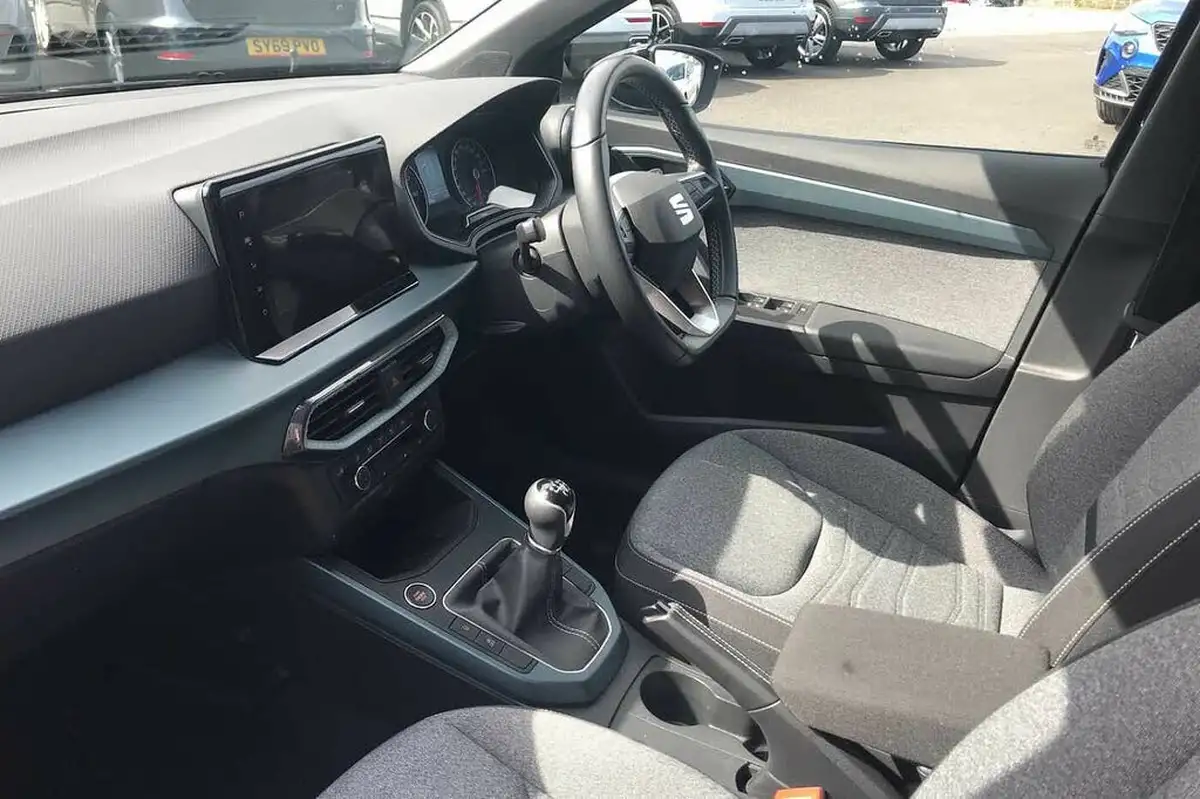 2022-seat-arona-10-tsi-xperience-big-1