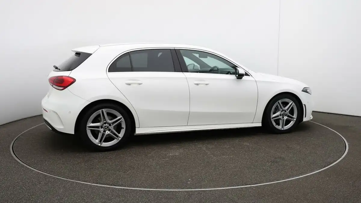2020-mercedes-benz-a-class-13-a200-amg-line-executive-hatchback-5d-big-44