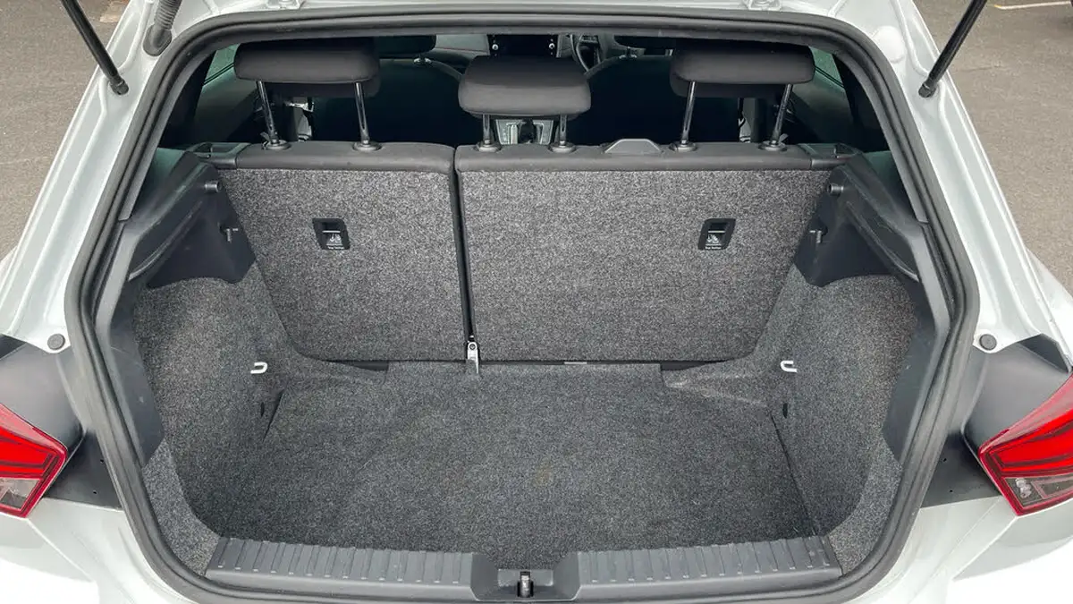 2020-seat-ibiza-10-tsi-fr-95ps-big-14