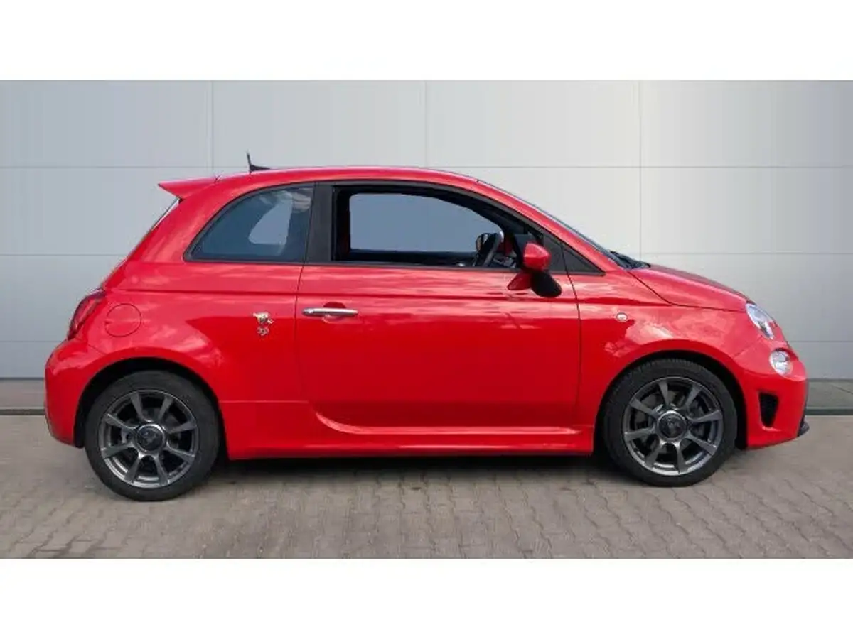 2022-abarth-595-14-tjet-145ps-big-4