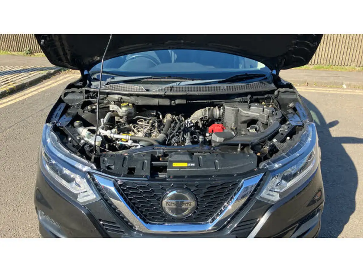 2020-nissan-qashqai-13-dig-t-acenta-premium-160ps-big-7