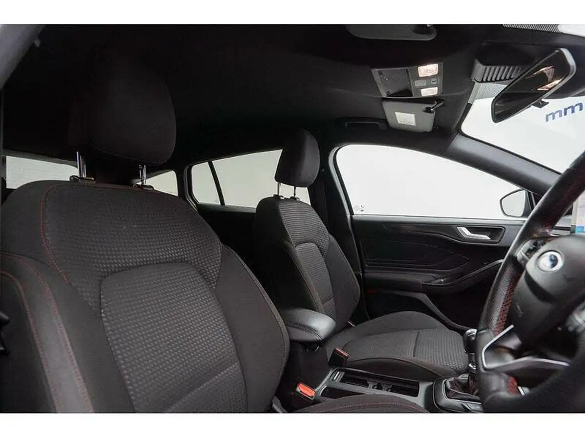 2020-ford-focus-10t-st-line-edition-125ps-hybrid-mhev-estate-big-18