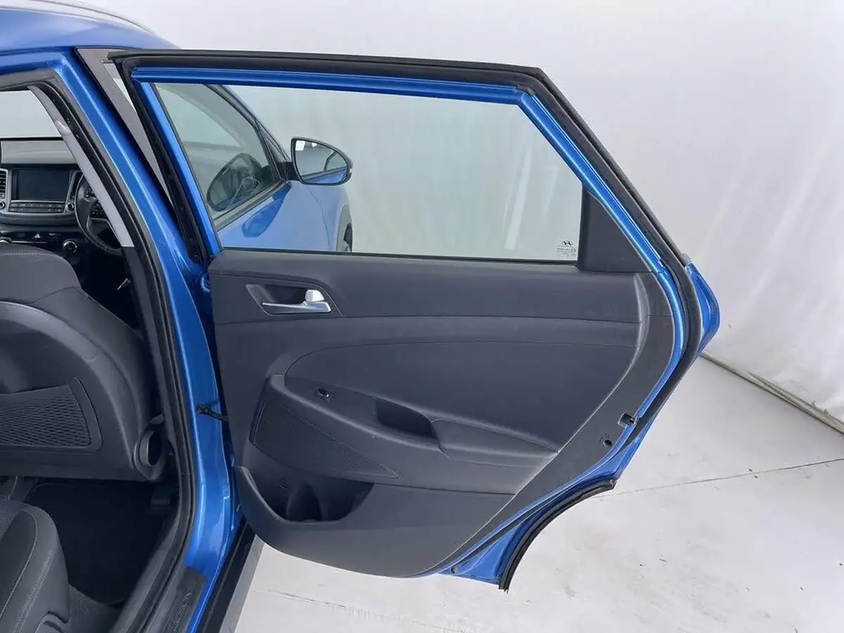 2017-hyundai-tucson-16-gdi-blue-drive-se-nav-big-29