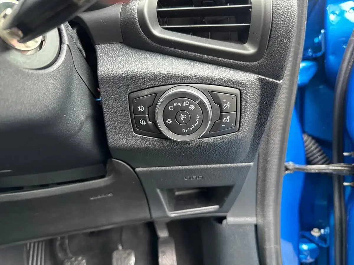 2022-ford-ecosport-10t-titanium-big-17