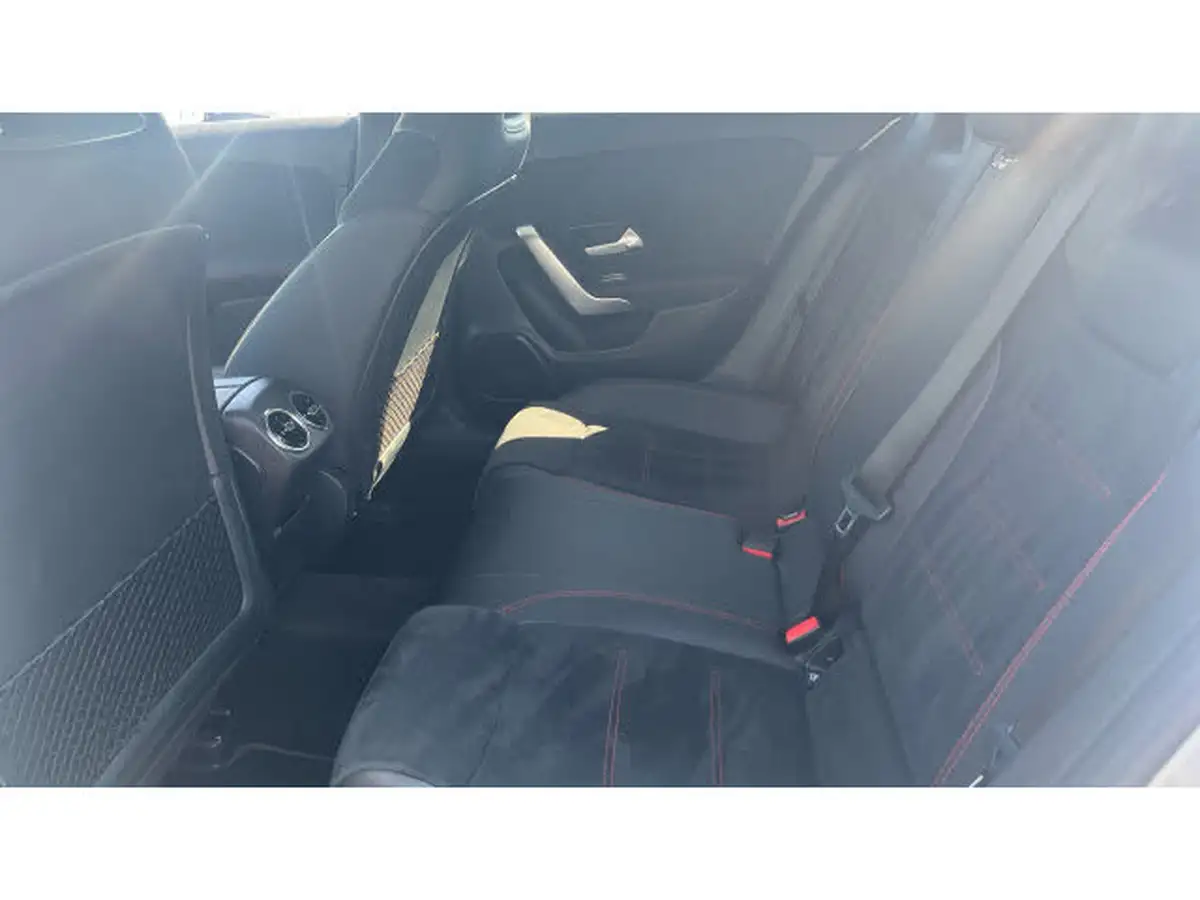 2020-mercedes-benz-a-class-15d-a180d-amg-line-executive-hatchback-5d-7g-dct-big-15