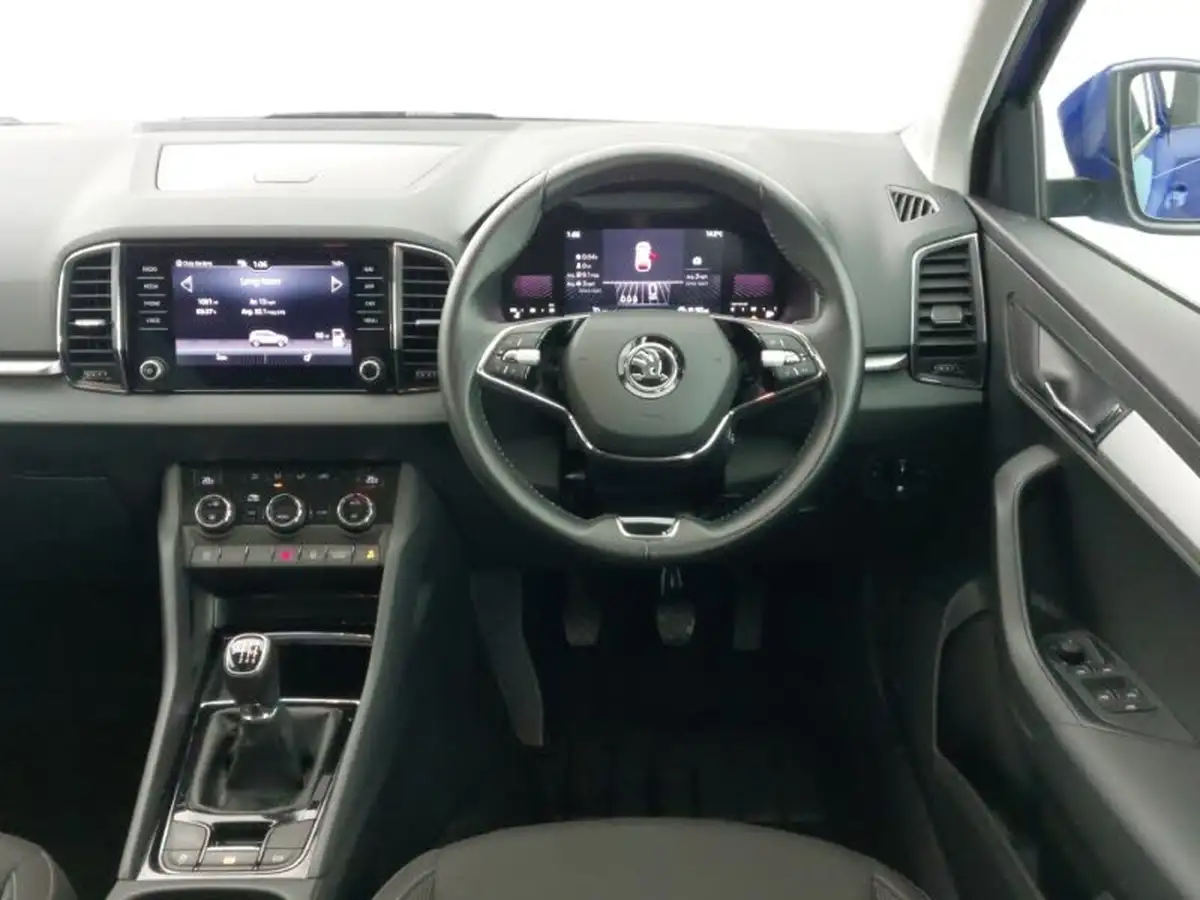 2022-skoda-karoq-10-tsi-se-drive-big-6