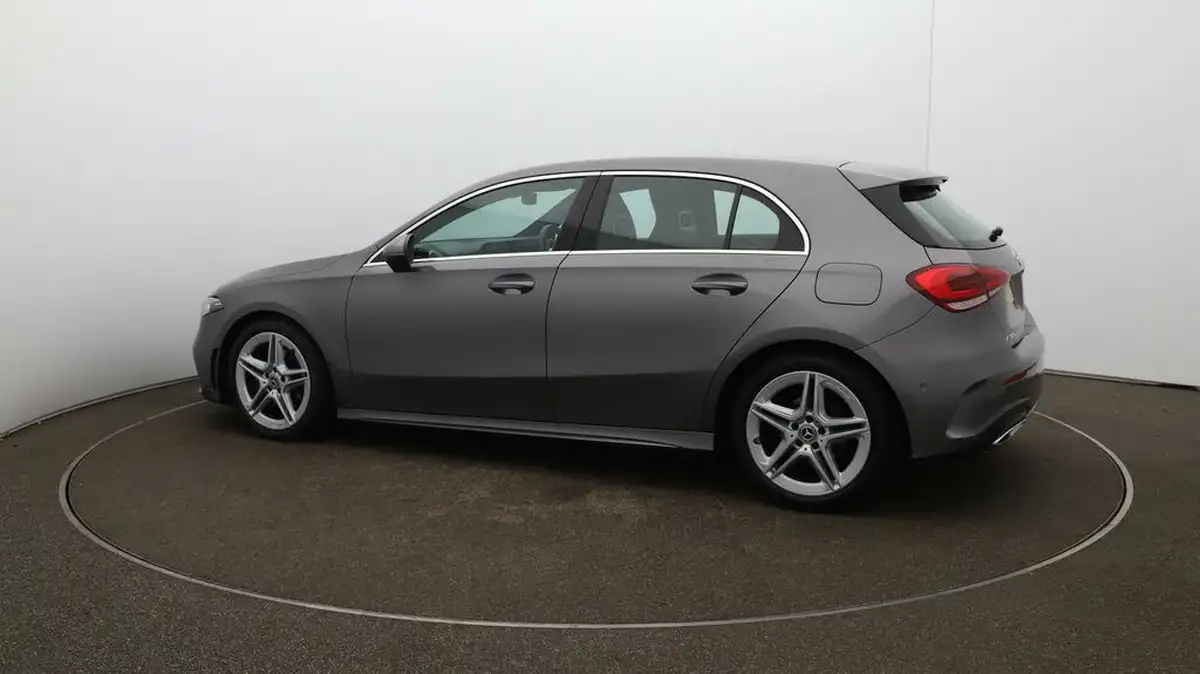 2019-mercedes-benz-a-class-15d-a180d-amg-line-executive-hatchback-5d-7g-dct-big-37