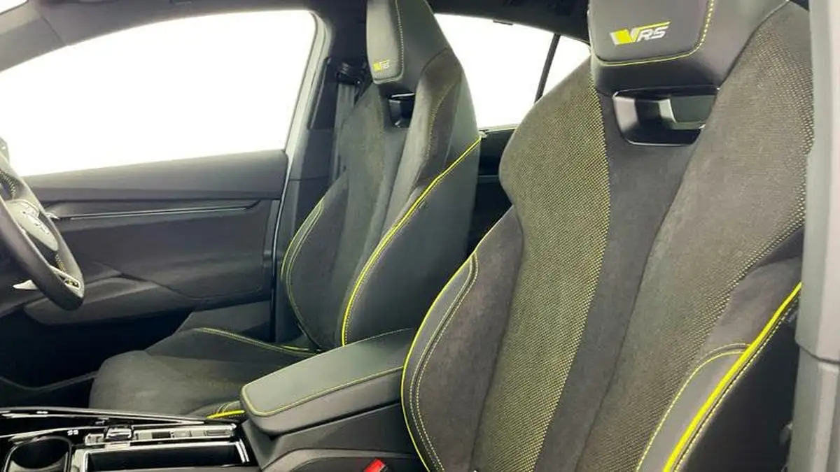 2024-skoda-enyaq-e-vrs-coupe-big-34