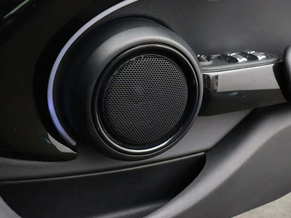 2021-mini-cooper-20-cooper-s-exclusive-comfort-hatchback-5d-auto-big-17