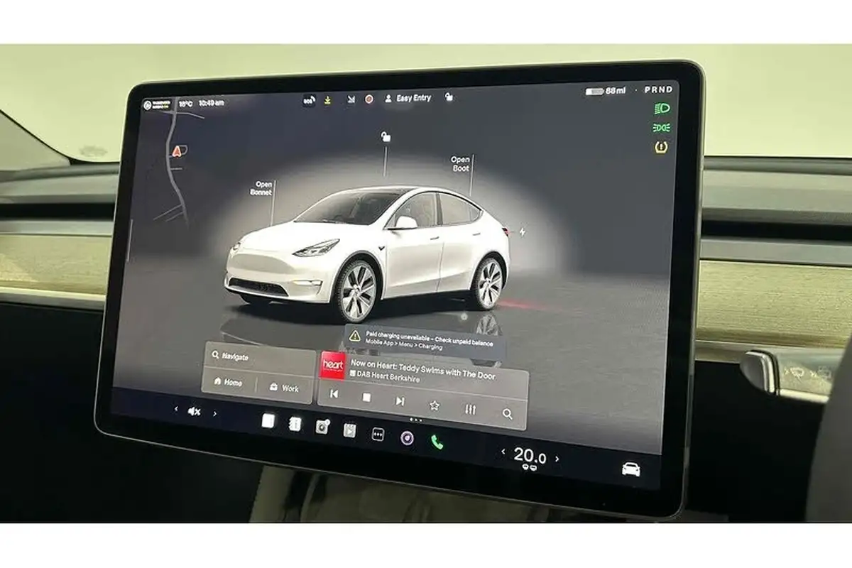2023-tesla-model-y-e-rwd-big-37