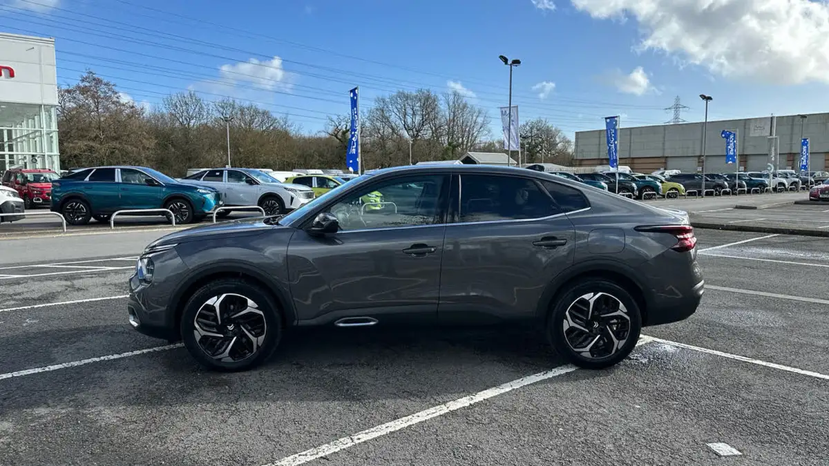 2024-citroen-c4-x-12-puretech-max-130ps-ss-eat8-big-5