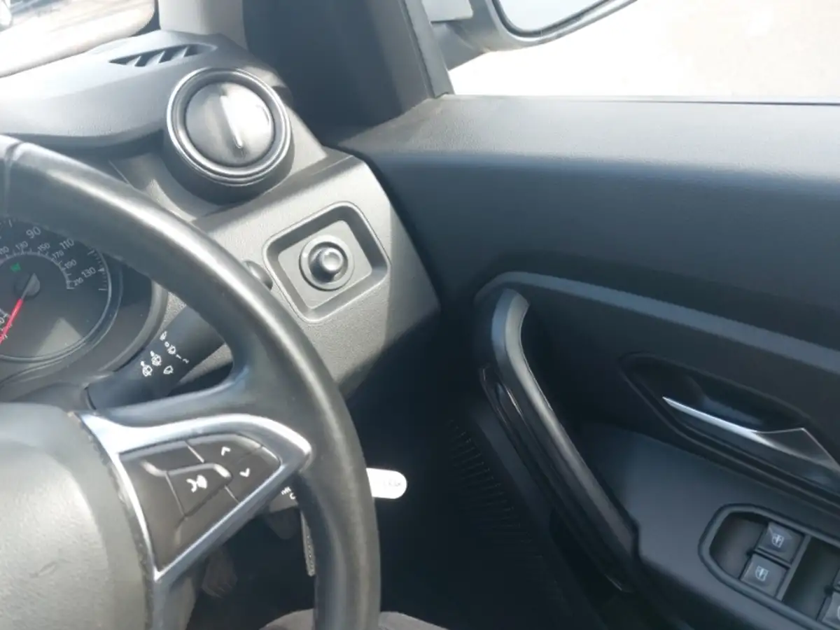 2018-dacia-duster-15dci-comfort-big-18