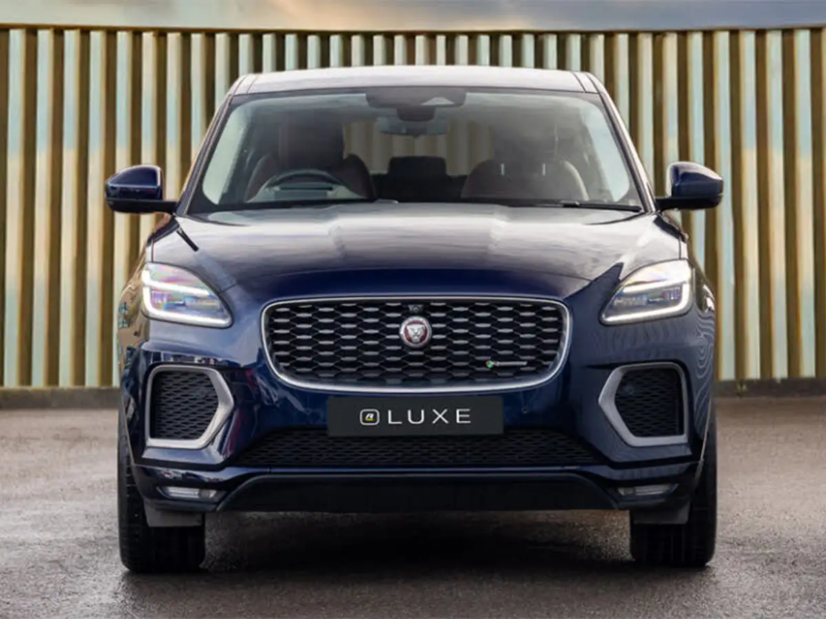2021-jaguar-e-pace-15-p300e-r-dynamic-se-big-9