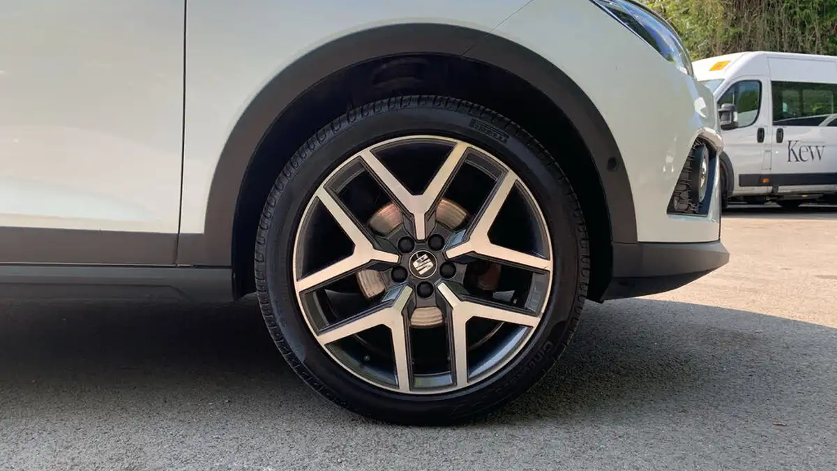 2020-seat-arona-10-tsi-xcellence-lux-115ps-big-16