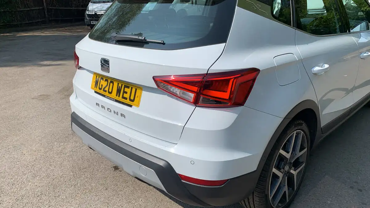 2020-seat-arona-10-tsi-xcellence-lux-115ps-big-40