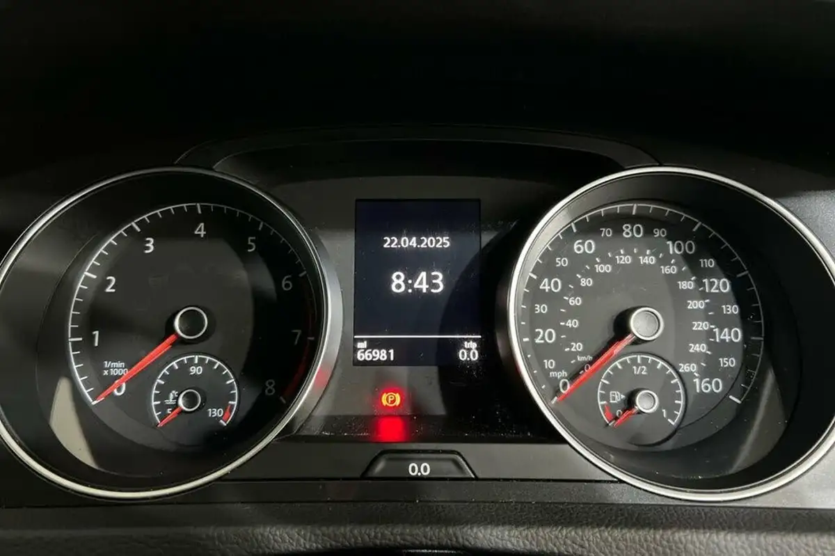 2019-volkswagen-golf-15-tsi-match-edition-130ps-hatchback-big-11
