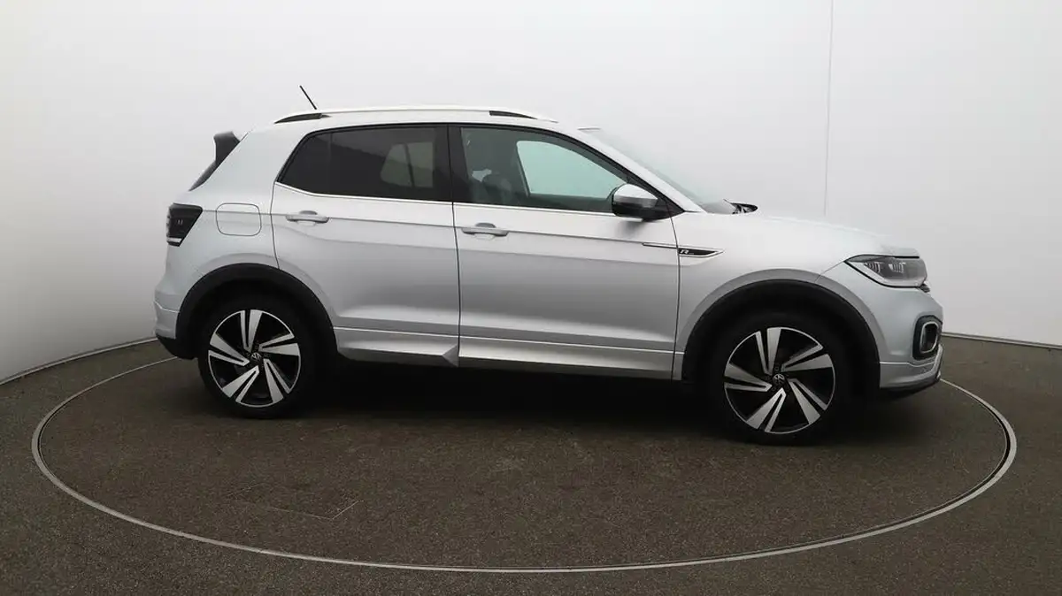 2021-volkswagen-t-cross-15-tsi-r-line-big-41