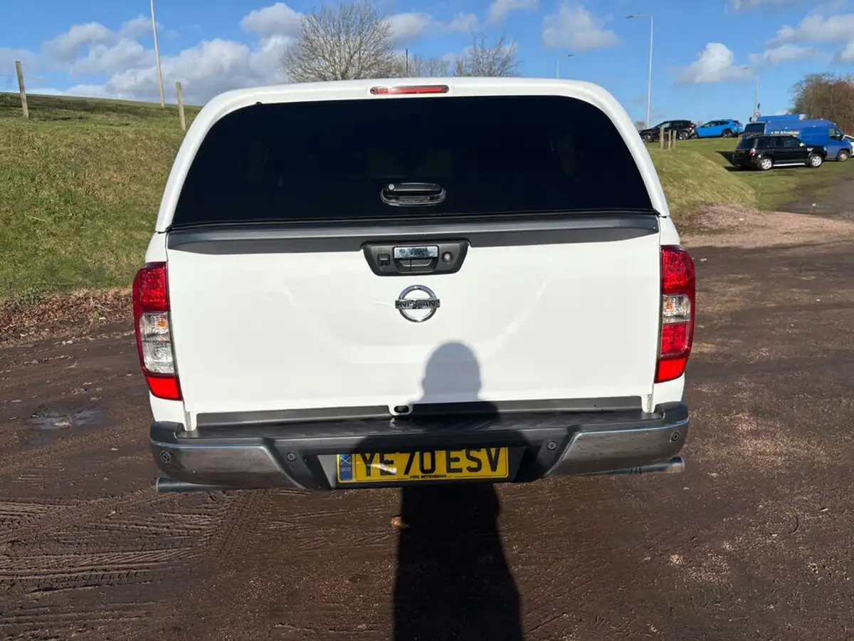 2020-nissan-navara-23dci-tt-tekna-8-navileather-auto-big-12