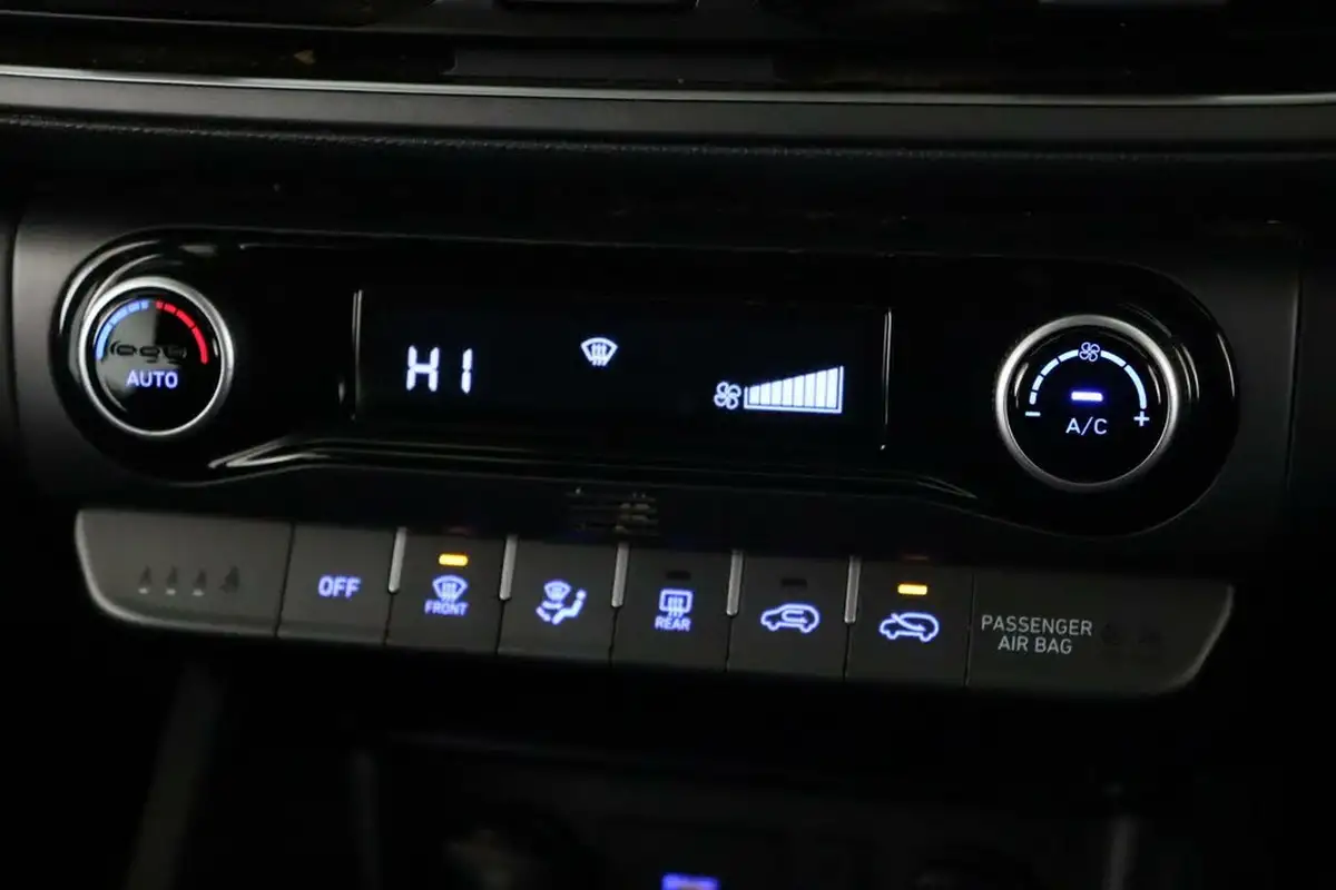 2021-hyundai-kona-10-t-gdi-premium-48-volt-mhev-big-20
