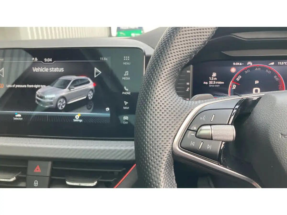 2024-skoda-kamiq-15-tsi-monte-carlo-dsg-big-16