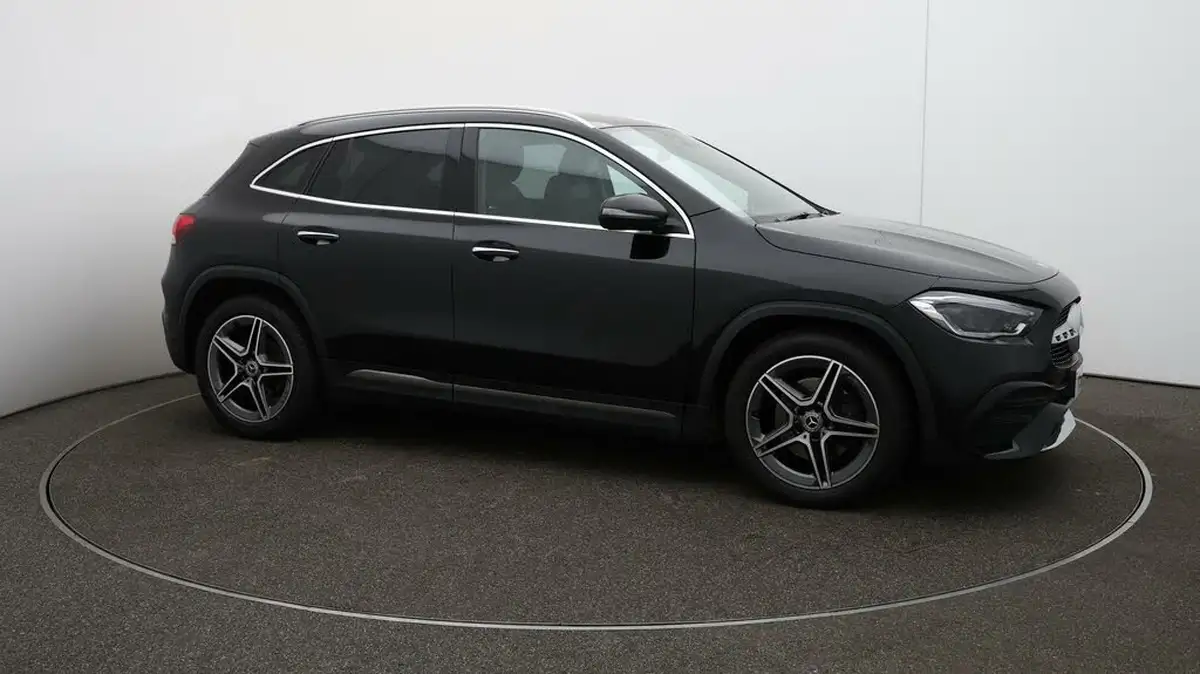2021-mercedes-benz-gla-class-13-gla-180-amg-line-premium-plus-1332cc-big-40