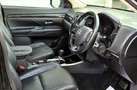 2017-mitsubishi-outlander-22di-d-4-auto-small-11