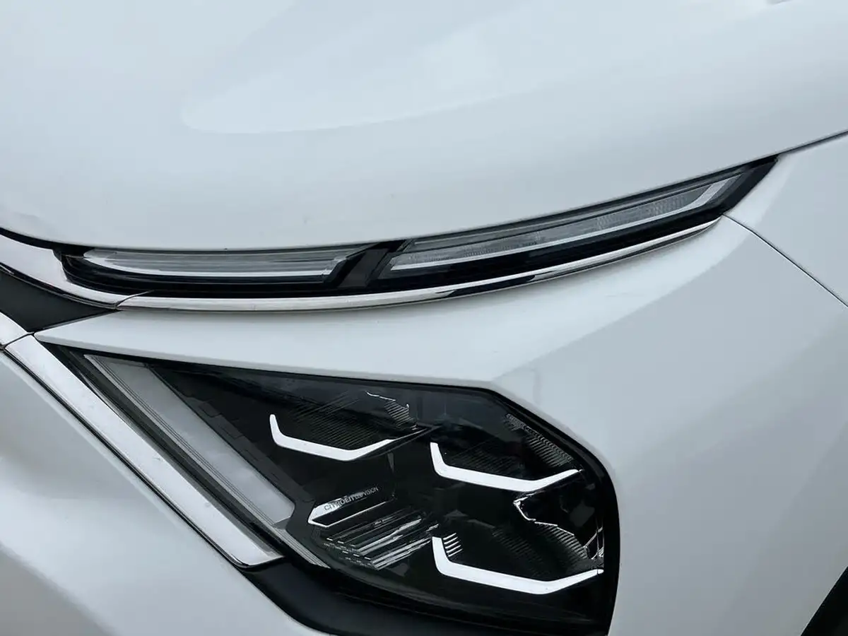 2022-citroen-c4-12-puretech-sense-big-12