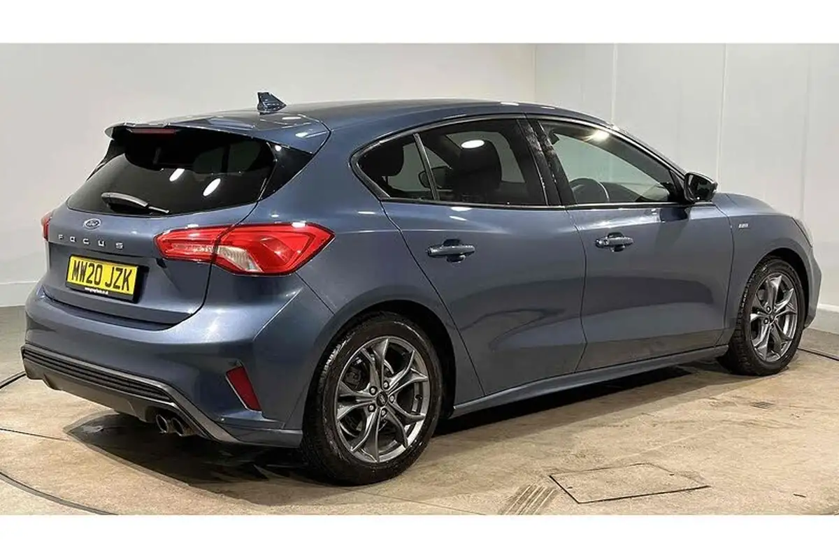 2020-ford-focus-10t-st-line-edition-125ps-hybrid-mhev-hatchback-big-7