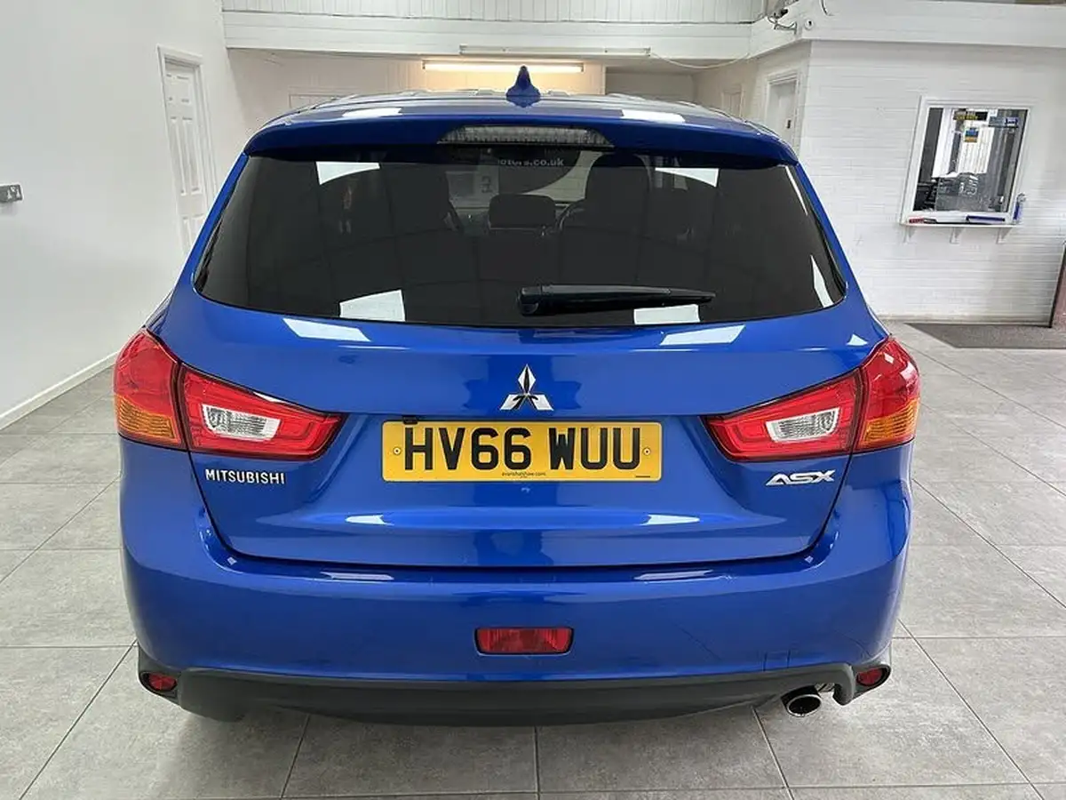 2016-mitsubishi-asx-16-3-big-3