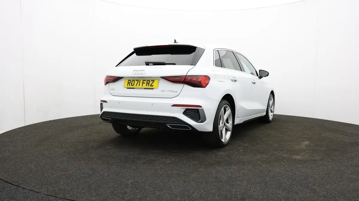 2021-audi-a3-14-40-tfsi-e-s-line-big-75