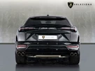 2023-lamborghini-urus-40-no-trim-small-3