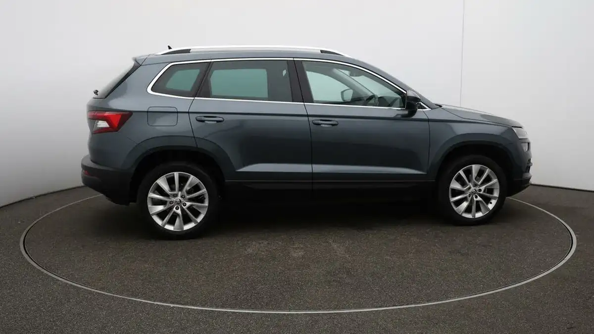 2021-skoda-karoq-15-tsi-se-l-dsg-big-42