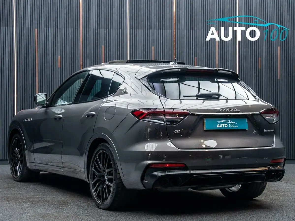 2021-maserati-levante-30-gransport-big-2