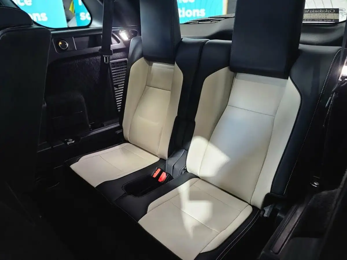 2019-land-rover-discovery-sport-20-d180-r-dynamic-se-big-45