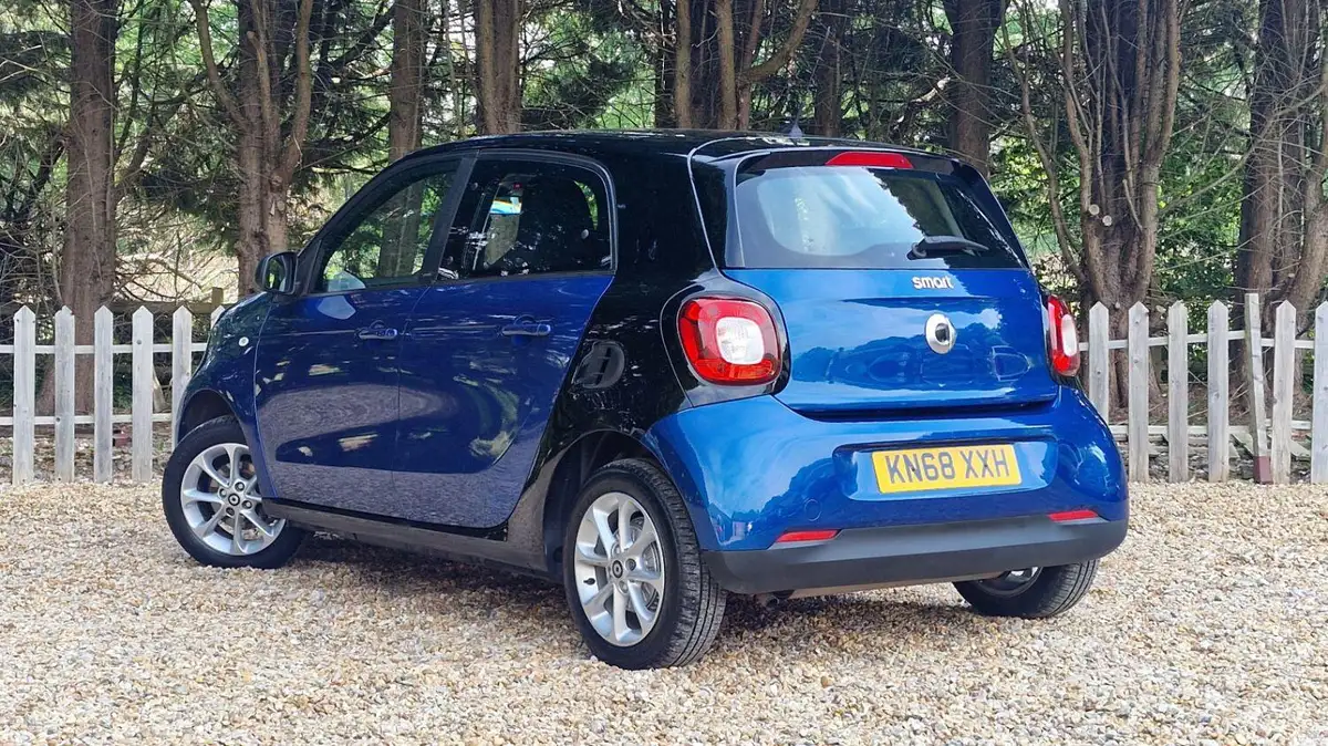 2018-smart-forfour-10-passion-71bhp-big-3